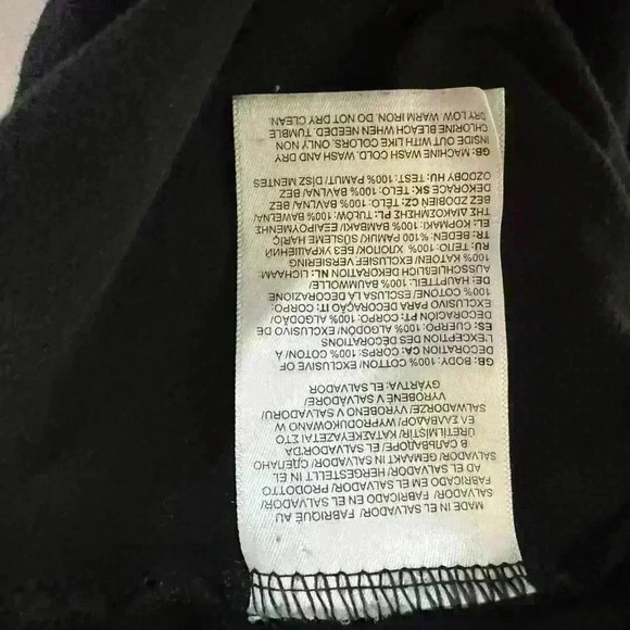 The North Face Pride T-Shirt XS Black & Multicolor Rainbow - Picture 9 of 9